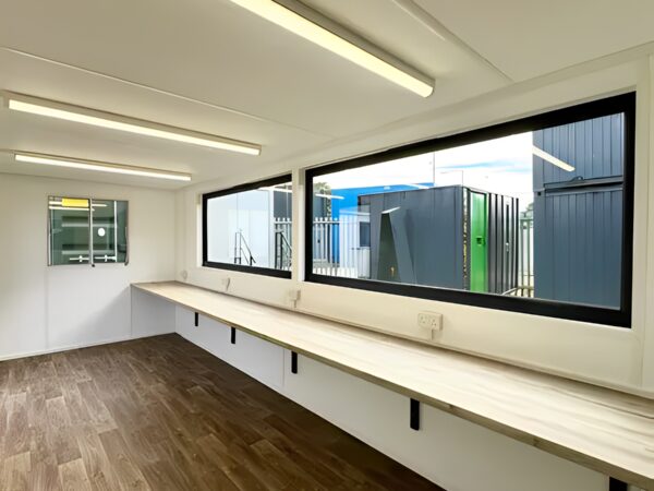 21-x8ft-Custom-Cabin-Office-Canteen-Picture-Windows-Portable-Building-2.jpg