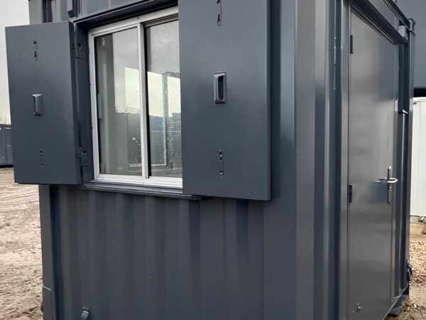 7x7ft-Shipping-Container-Office-Portable-Building-Anti-Vandal-Building-2.jpg
